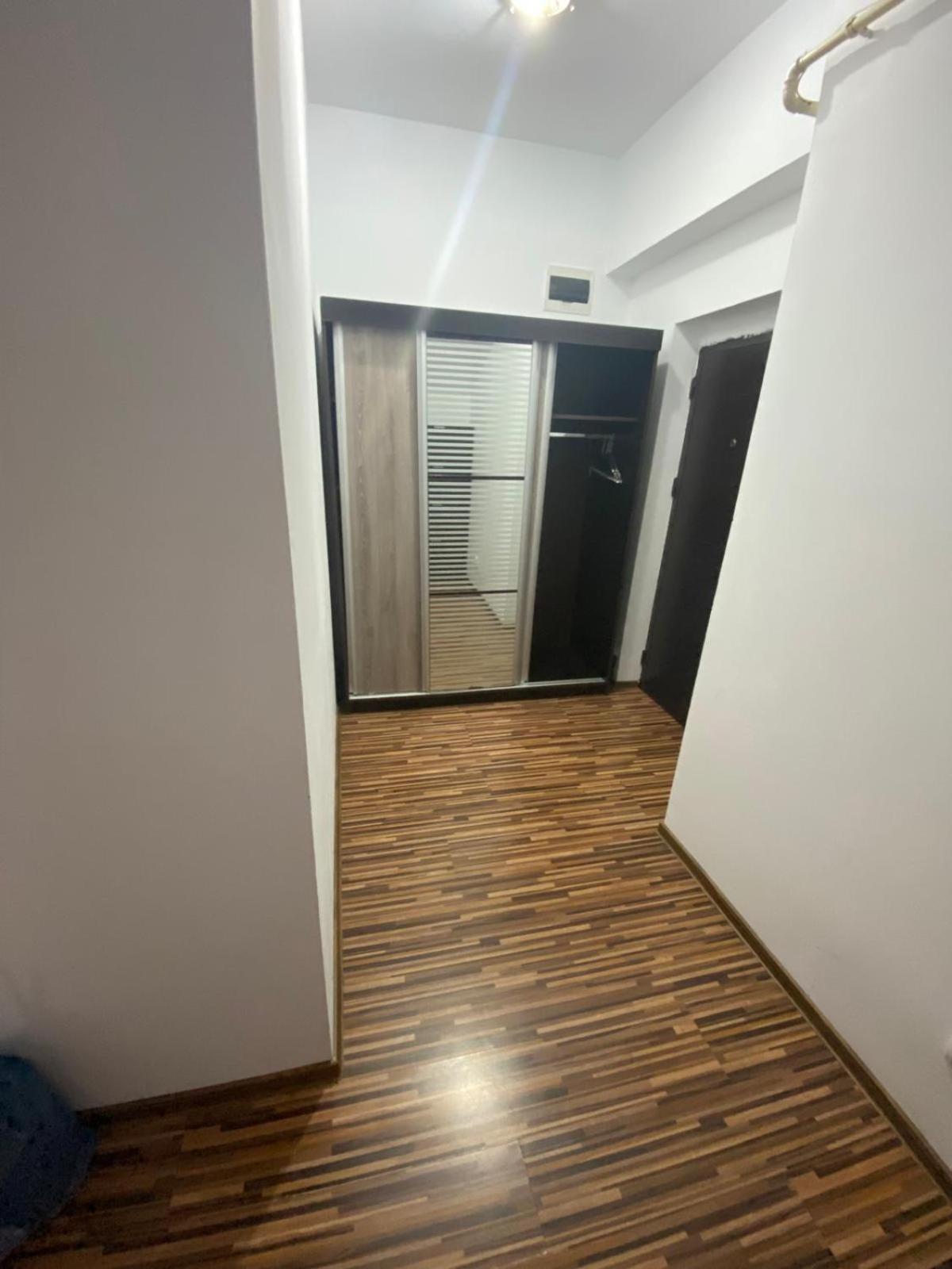Rim1 Apartman Piteşti Kültér fotó